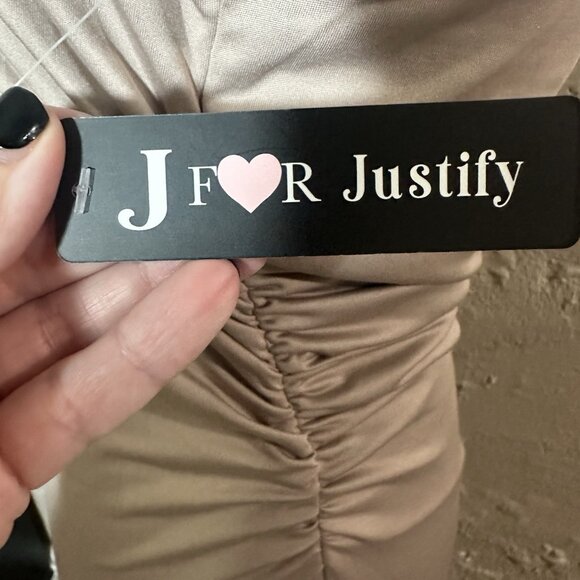 NWT Justify Dress Women’s XL Tan Brown Fitted Long Stretch *Flaw - Picture 15 of 16